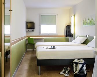 ibis budget Bergerac - Bergerac - Bedroom