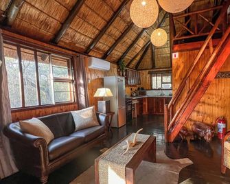 Kruger Kumba - Lahlekile Nathi - Marloth Park