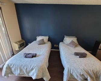 (A04) Simple Budget Private Studio Unit - Beverly Hills - Schlafzimmer