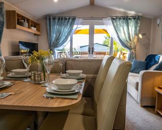 The Travellers Rest - Halesworth - Dining room