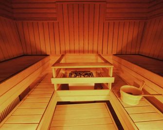 Hotelli Iisalmen Seurahuone - Iisalmi - Kylpylä