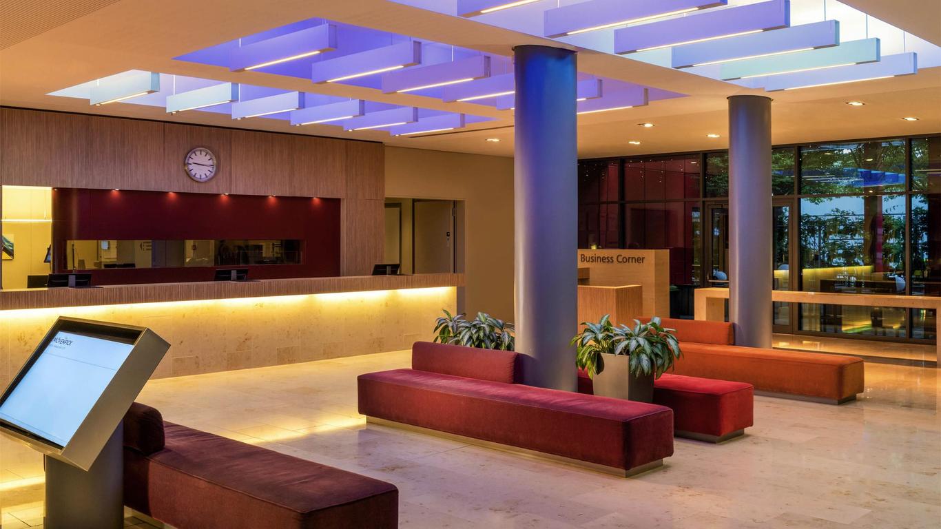 Mövenpick Hotel Frankfurt City