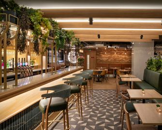 Leonardo Hotel Chester - צ'סטר - בר