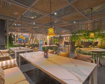 ibis Hyderabad Hitech City - Hyderabad - Bar