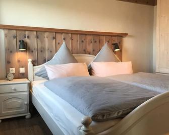 Bei uns im Allgäu - Bad Wurzach - Schlafzimmer