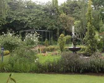 Highland Rose Country House & Serenity Spa - Dullstroom - Venkovní prostory