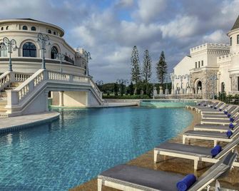 考艾我的空氣酒店 - 白莊 - 白昌 - 游泳池