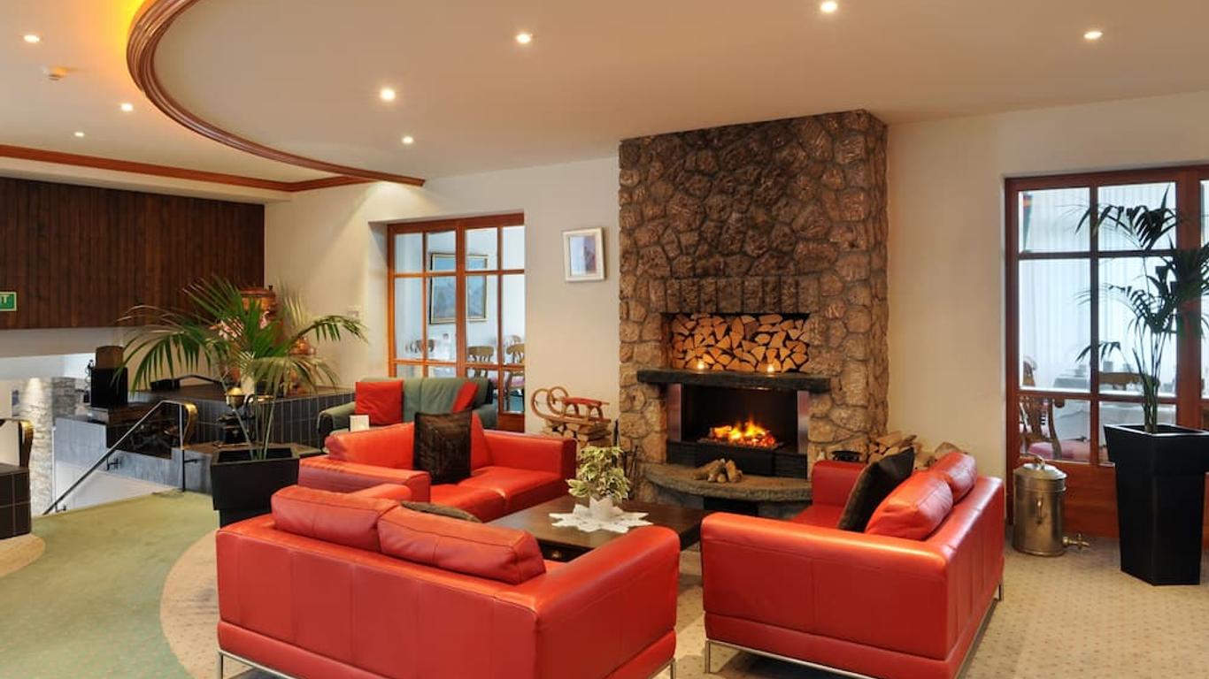 Alpine Hotel Perren