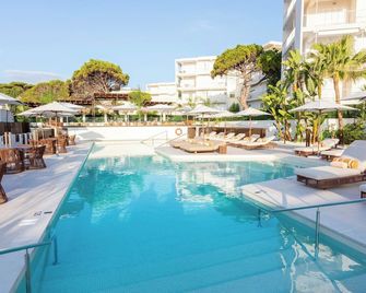 Hotel Indigo Gandia - Beach By IHG - Гандія - Басейн