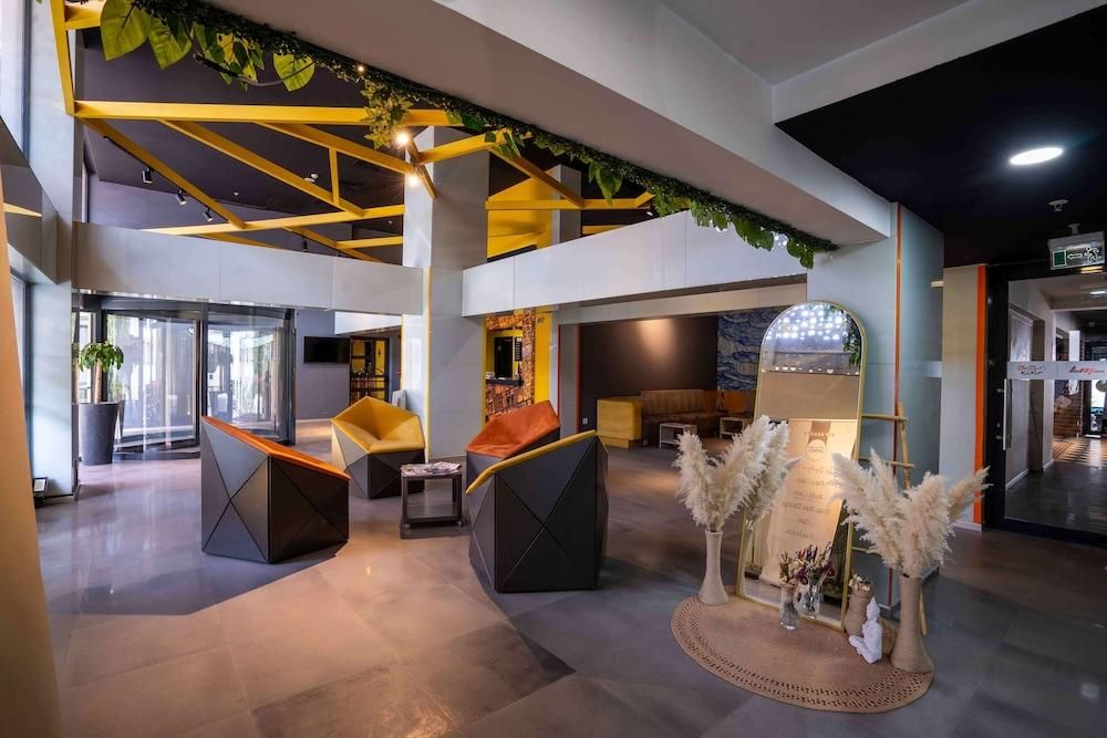 Leman Hotel - Denizli - Salónek