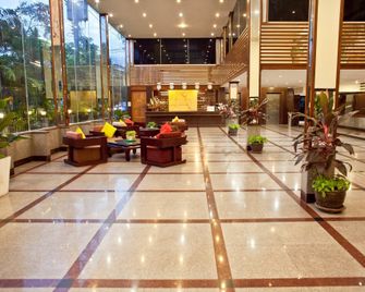 Boutique Holiday Hotel - Bangkok - Lobby