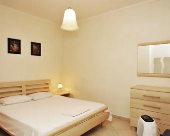 Aiolos Home - Nea Moudania - Chambre