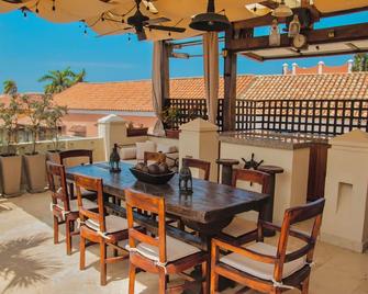 Estrella de San Pedro B&B - Cartagena de Indias - Balcón