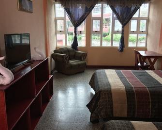 Grand Hotel Panajachel - Panajachel - Habitación