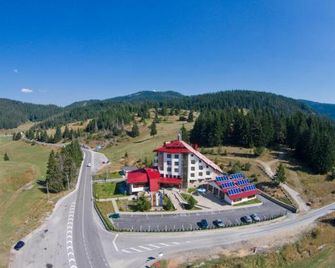 Hotel Coop Rozhen - Pamporovo - Gebäude