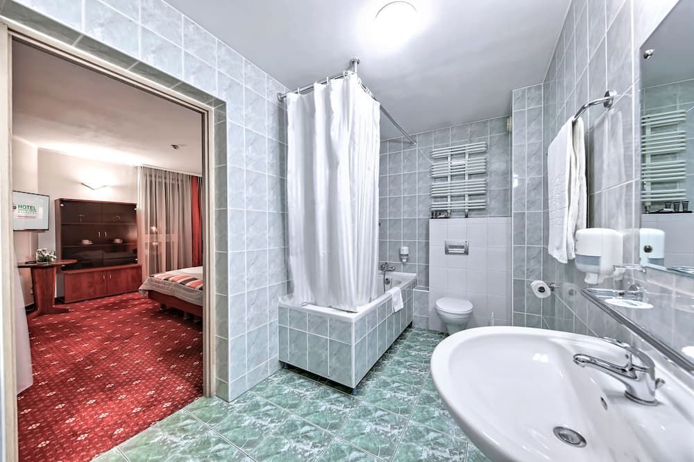 Bathroom view of Hotel Gromada Warszawa Centrum