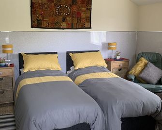 Private Bedhaus Annex Opposite Caerphilly Castle - Caerphilly - Chambre