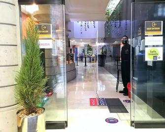 Hotel Azores - Mexico City - Lobby