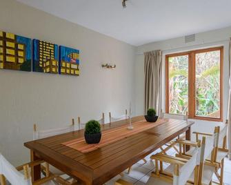 San Lameer Villa Rentals 3014 - Margate - Jídelna