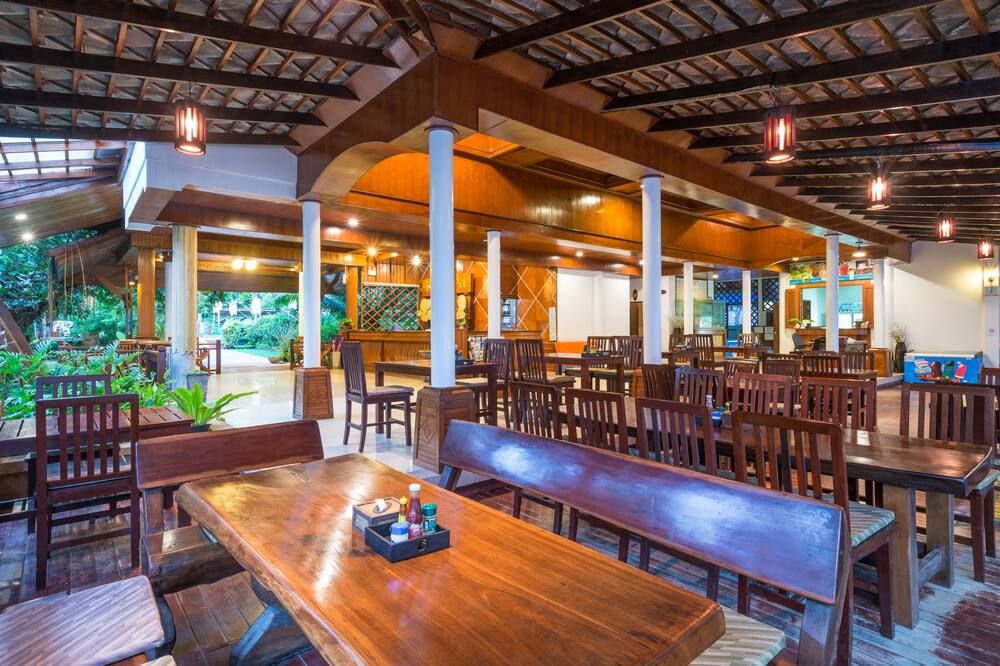 Lanta Miami Resort - Sha Extra Plus