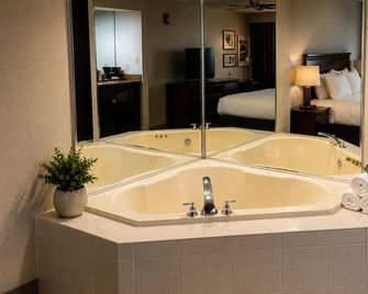 Country Inn & Suites by Radisson, Biloxi-Ocean - Ocean Springs