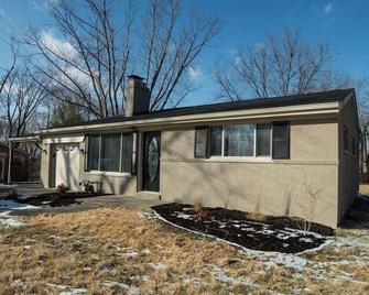 Dimmick Apartment Retreat 1 Bed 1 bath Sleeps 3 - West Chester