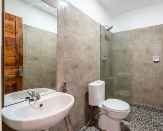 Balian Paradise Hotel - Selemadeg - Ванна кімната