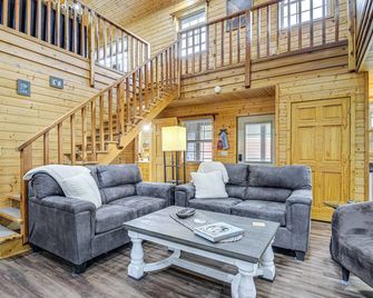 Tennessee Mountain Cabin about 18 Mi to Knoxville! - Kodak - Obývací pokoj