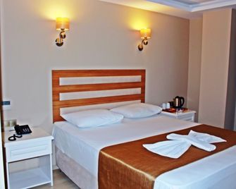 Feza Otel - Trabzon