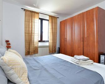 Apartment Tania 1085 - Pula - Yatak Odası