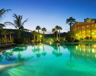 H10 Playa Esmeralda - Adults Only - Costa Calma - Pool