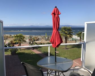Buena Vista by the Sea - Qualicum Beach - Balkón