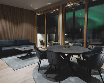 Royal Roi Luxury suite - Rovaniemi - Jadalnia