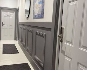 Laurieston Inn - Blackridge - Pasillo