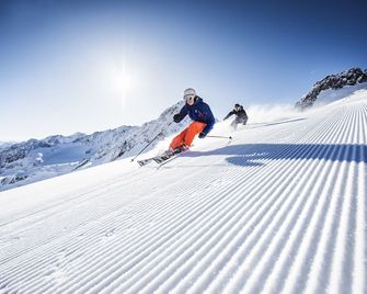 Hotel Alpenstolz - Mieders