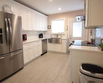 Prime Location, Walk to All Best Known Attractions - San Antonio - Cozinha