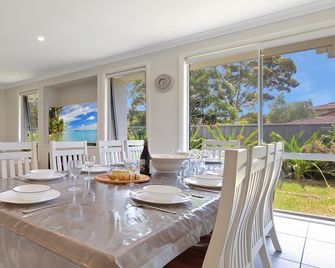 Pollys - Callala Bay - Comedor