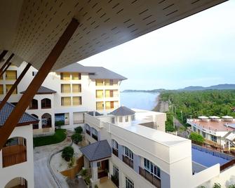 Royal Hill Satun Hotel - Ban Pak Bara - Balcony
