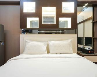 Studio with Seaview Free Netflix at Baywalk Mall Tower D - Cakarta - Yatak Odası