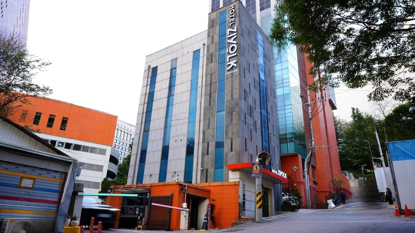 K-Pop Hotel Seoul Station