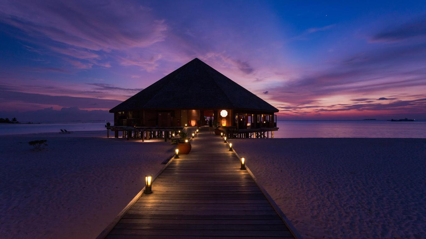 Meeru Maldives Resort Island