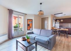Appart'City Classic Toulouse Saint-Simon - Toulouse - Living room