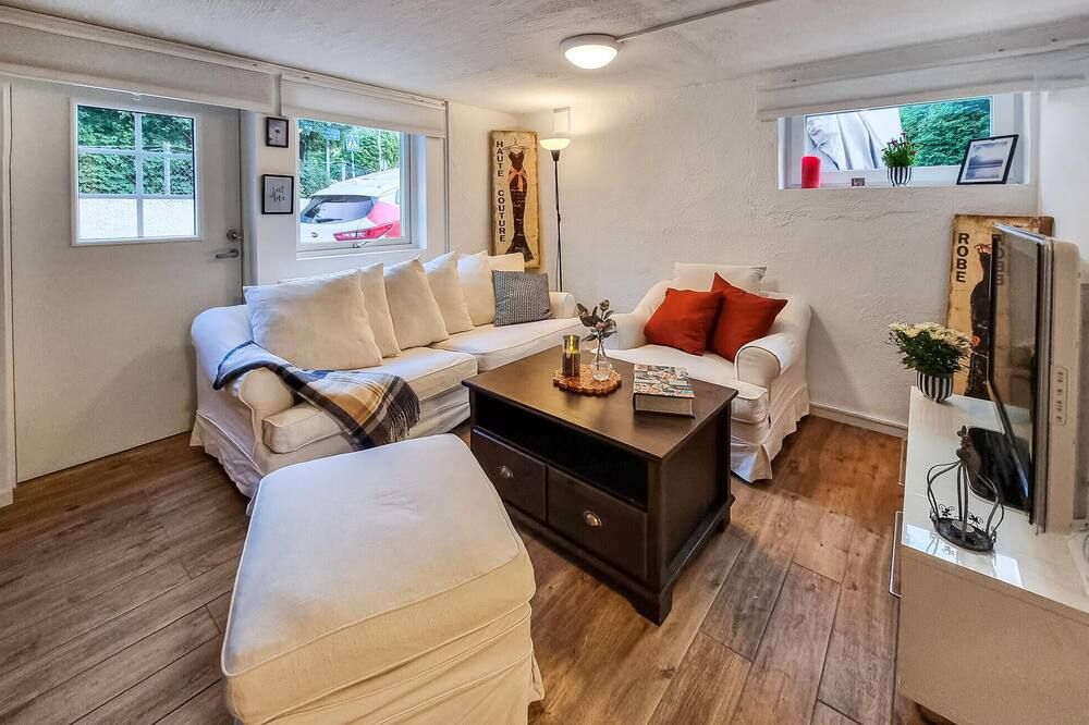 Awesome Apartment In Göteborg With Wifi - גטבורג - סלון