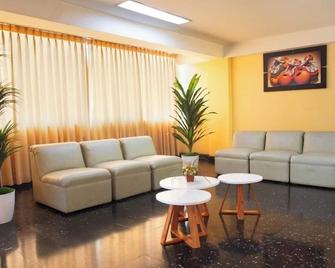 Hotel Olaya - Lima - Living room