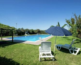 Swim & Stay in a Home - Sciacca - Pool