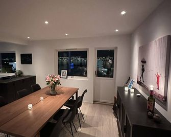 Remarkable 2-Bed Apartment in Tromso - Tromsø - Jídelna
