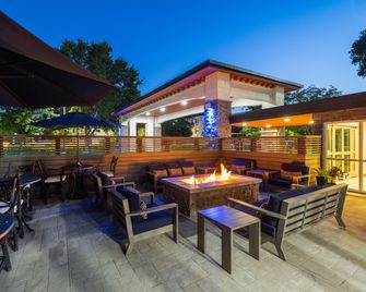 Holiday Inn Express & Suites Paso Robles By IHG - Paso Robles - Property amenity