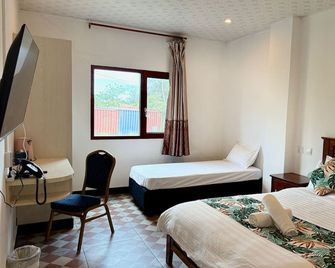 Crown Royale Hotel & Lounge - Port Vila