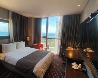 Best Louis Hamilton Hotel Haeundae - Busan - Bedroom