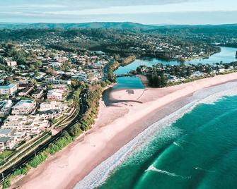 Terrigal Pacific Coastal Retreat - Terrigal - Beach